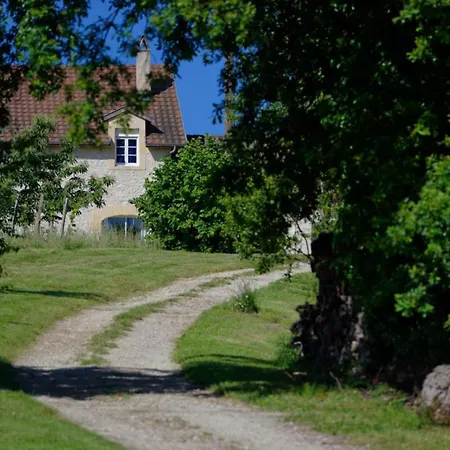 Grande Maison De Caractere Avec Piscine Privee Au Coeur Du Vignoble De Bergerac - Fr-1-616-128 Saussignac